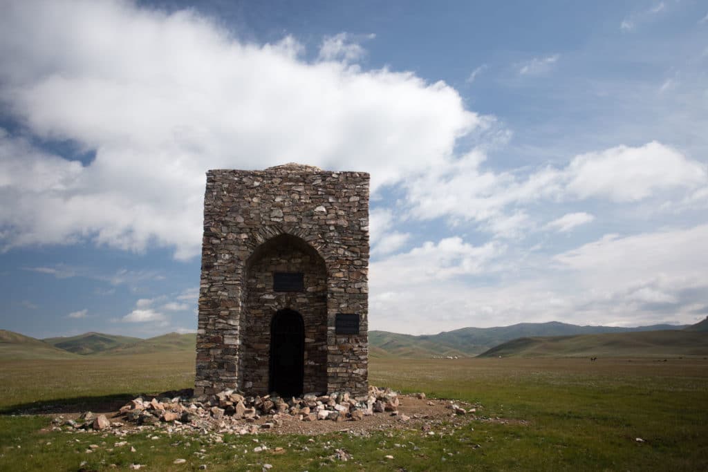 Andash Gumbaz at Son Kol Lake