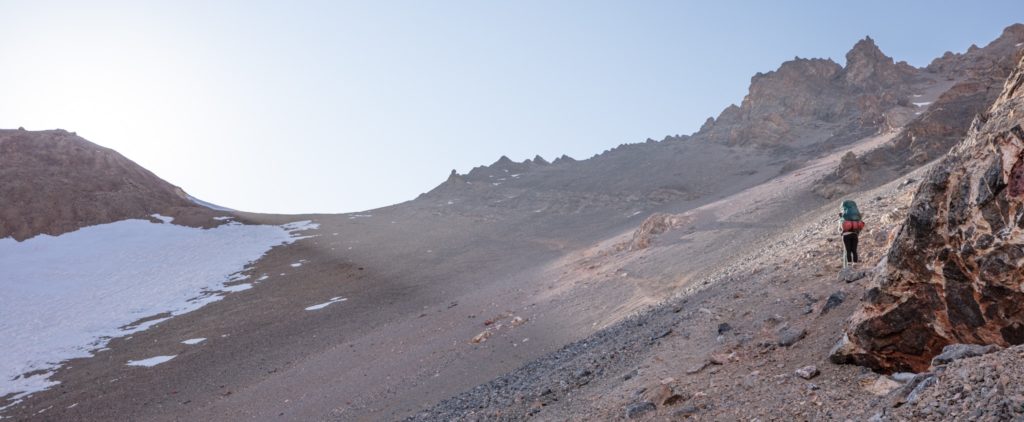 Final push to the top of Chimtarga Pass