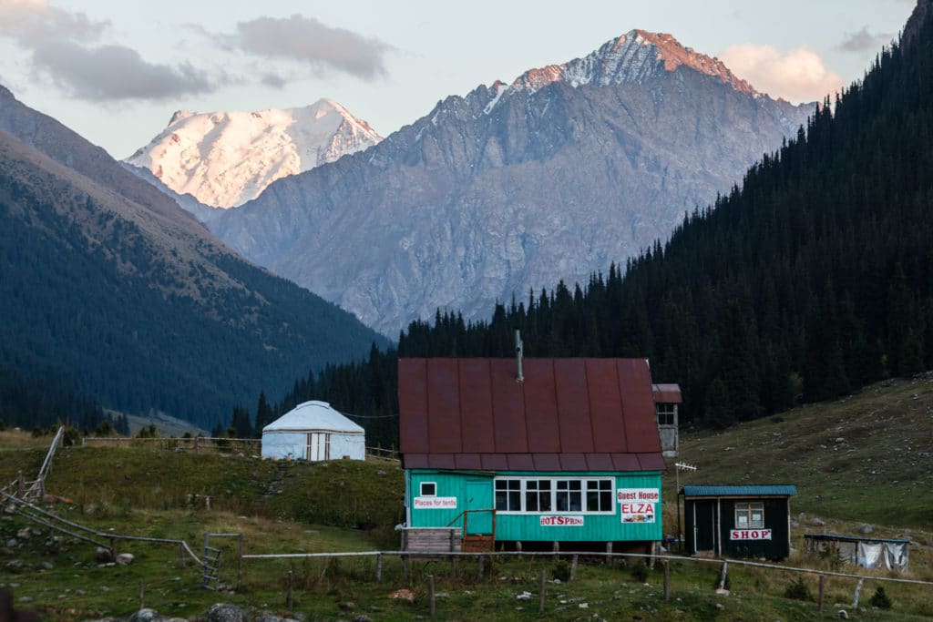 Guesthouse in Altyn Arashan