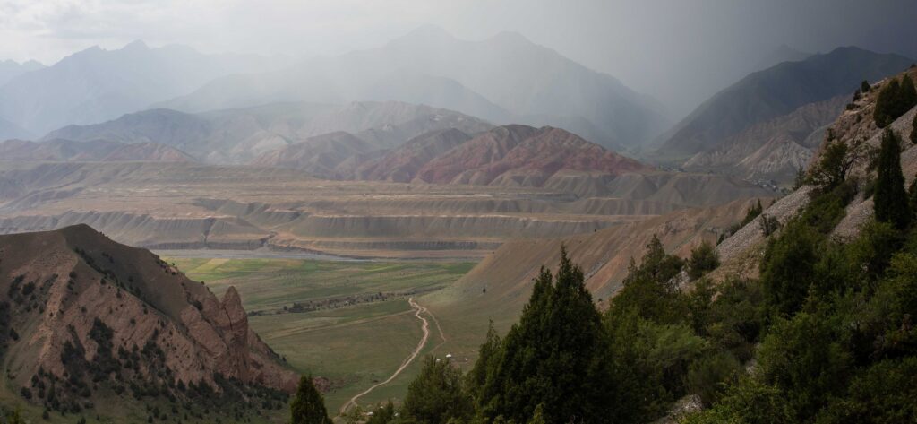 Valley panorama from the pass leading to Kezhige Kol