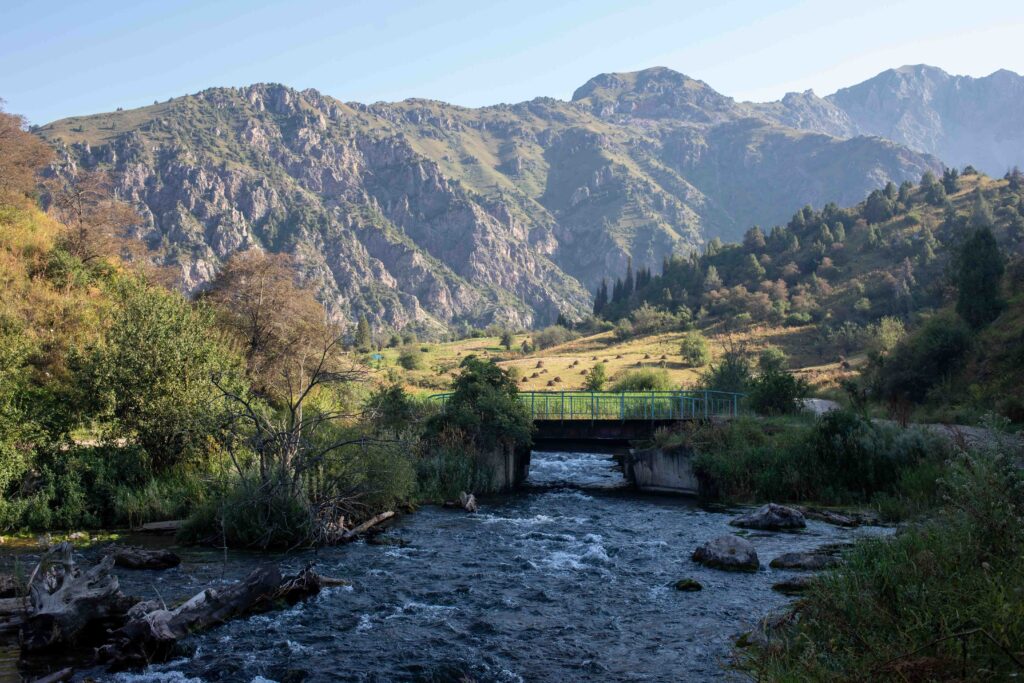 Sary Chelek Lakes Loop trailhead